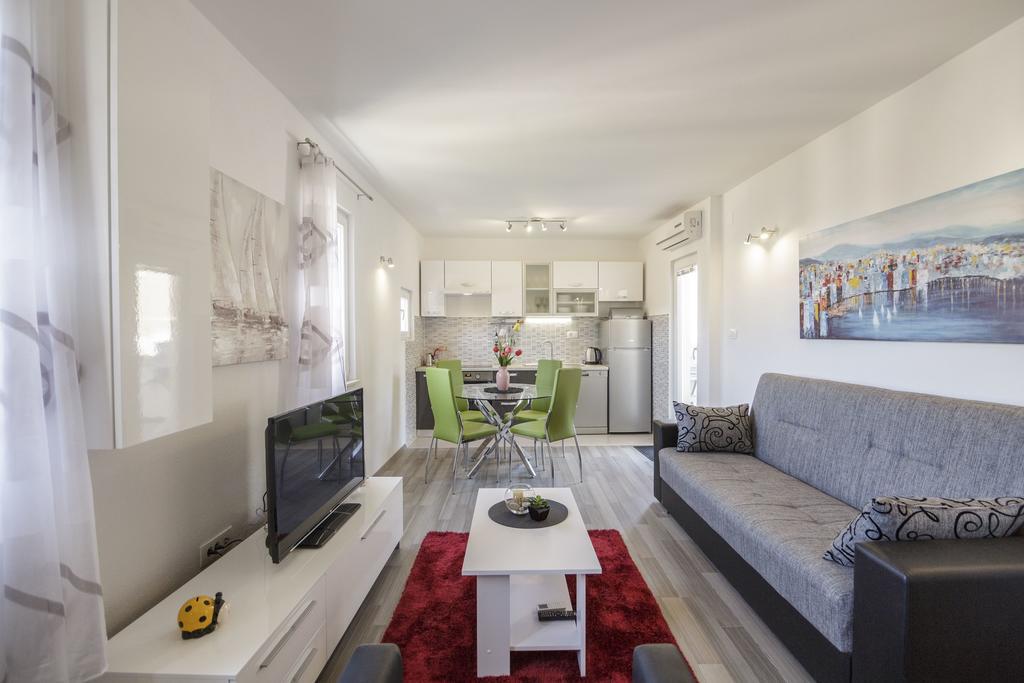 Apartman Jurica Komiza Exterior photo