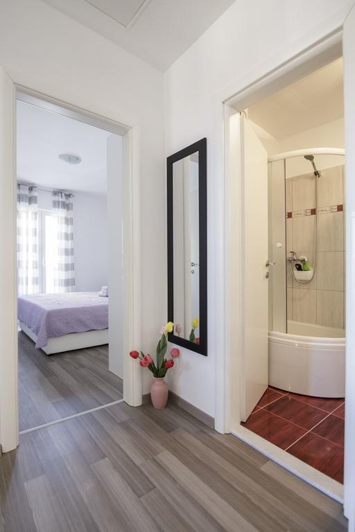Apartman Jurica Komiza Exterior photo