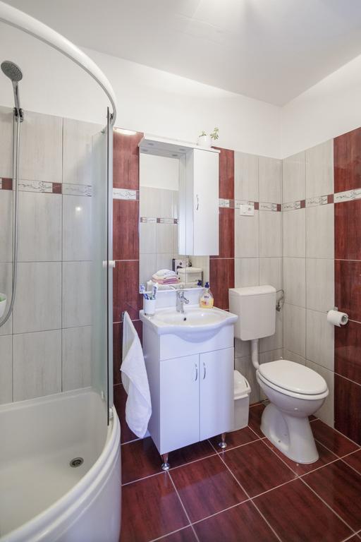 Apartman Jurica Komiza Exterior photo